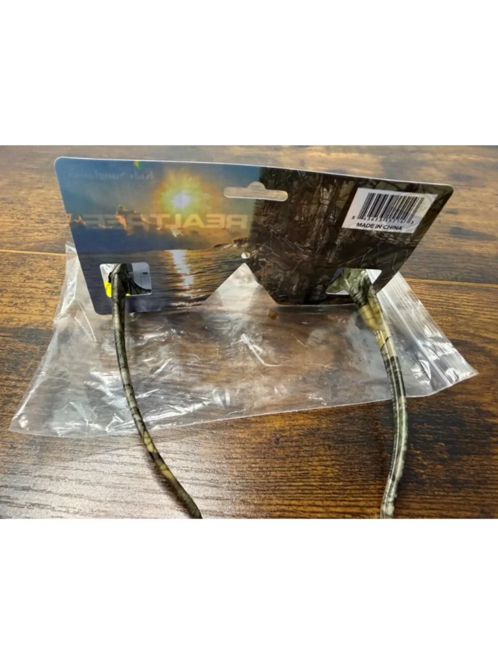 New youth Hang Ten Realtree sunglasses